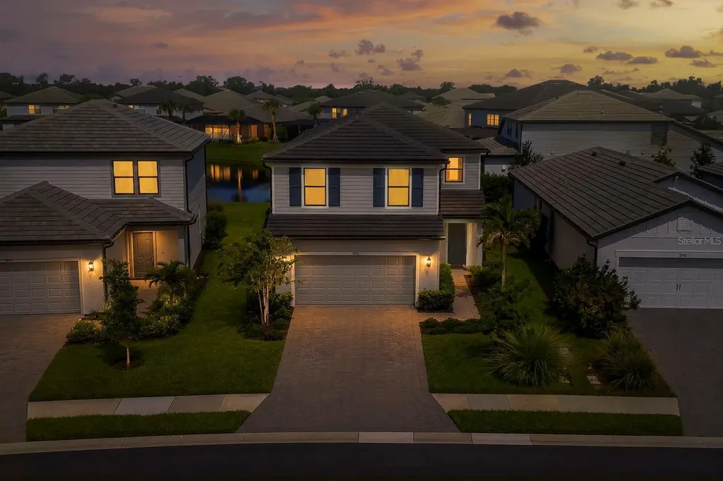 5752 Silverside Pine Court Bradenton FL 34211