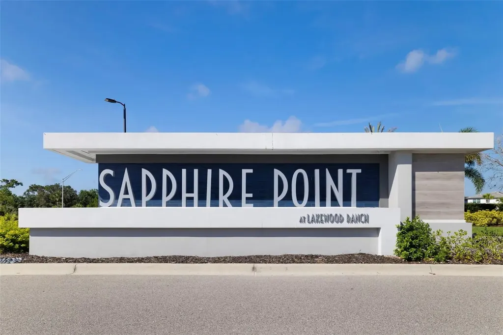 5752 Silverside Pine Court Bradenton FL 34211