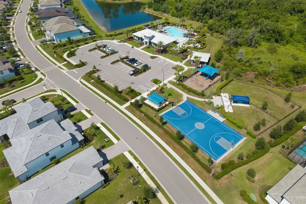 5752 Silverside Pine Court Bradenton FL 34211