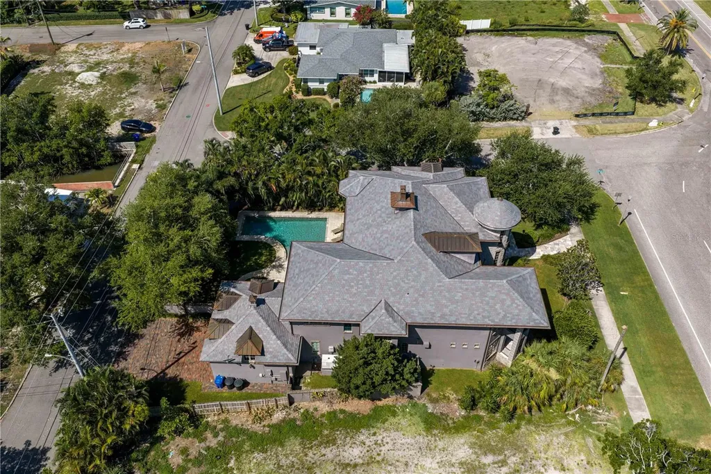 401 Snell Isle Boulevard NE St Petersburg FL 33704