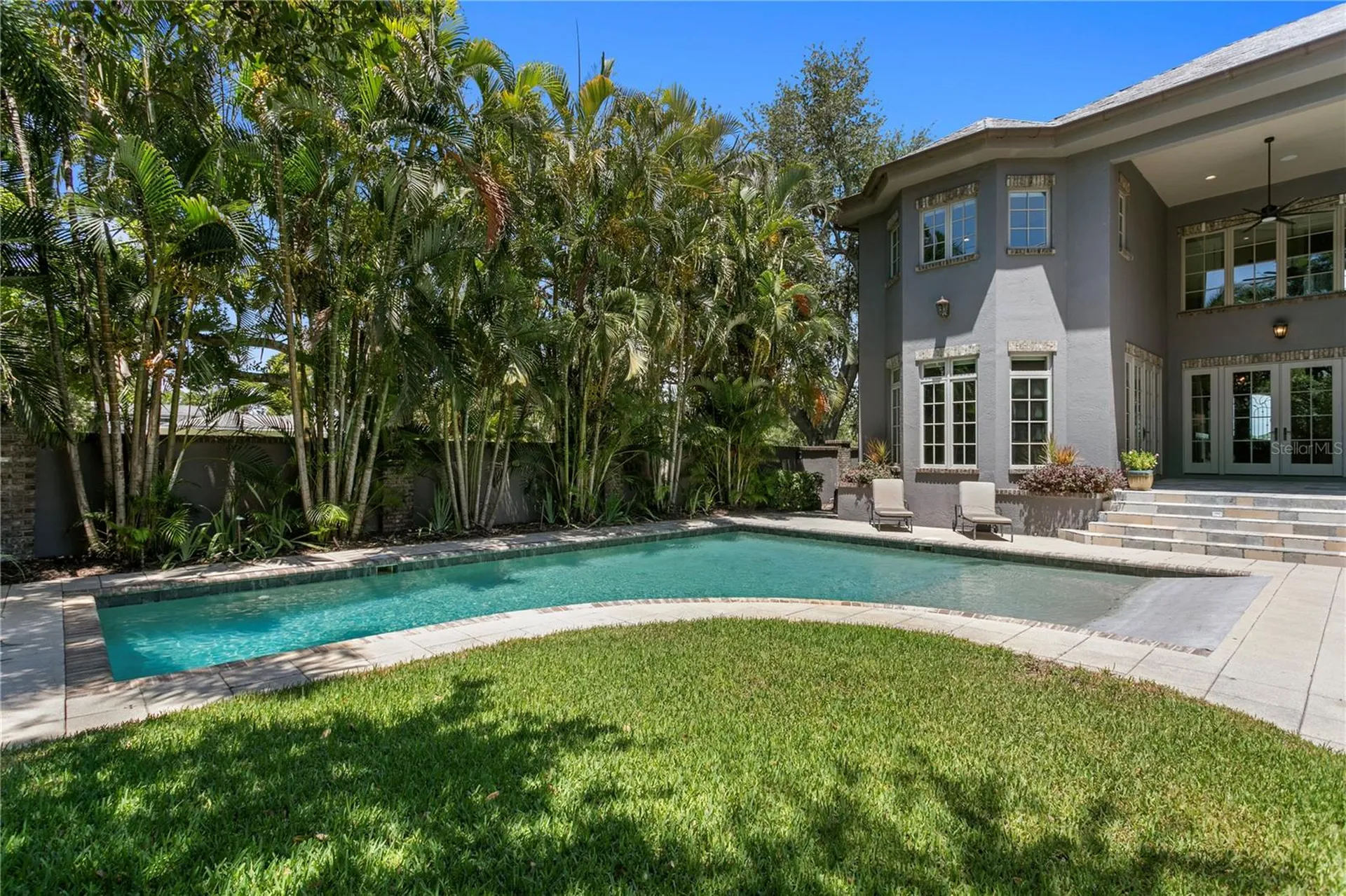 401 Snell Isle Boulevard NE St Petersburg FL 33704
