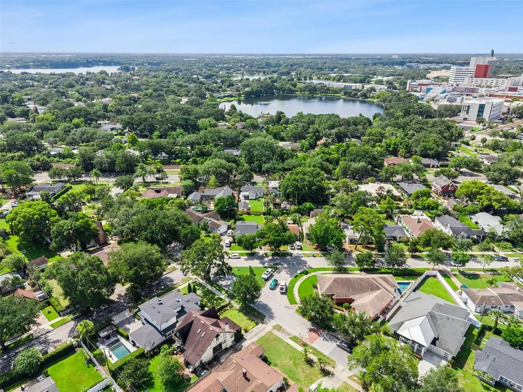 3365 Pelham Road Orlando FL 32803