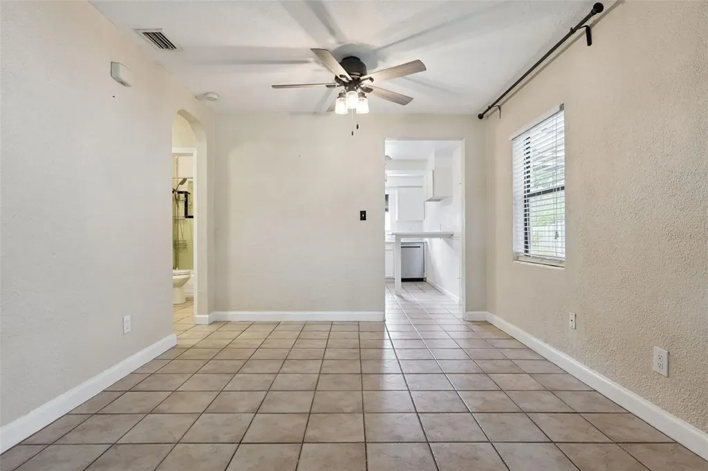 3365 Pelham Road Orlando FL 32803