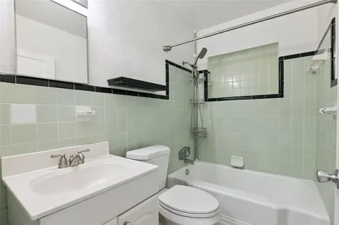 3365 Pelham Road Orlando FL 32803