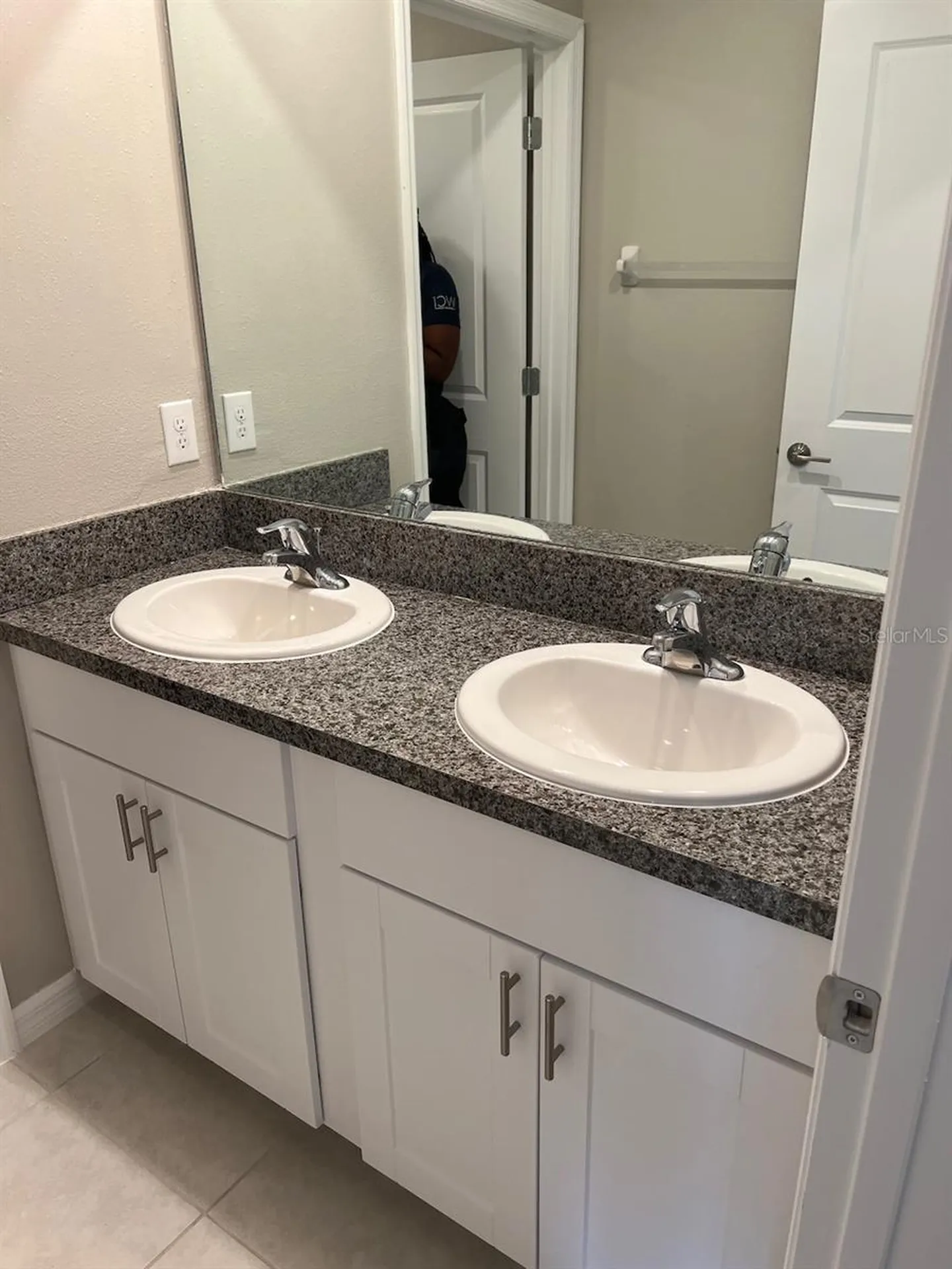 580 Royal Empress Drive Ruskin FL 33570