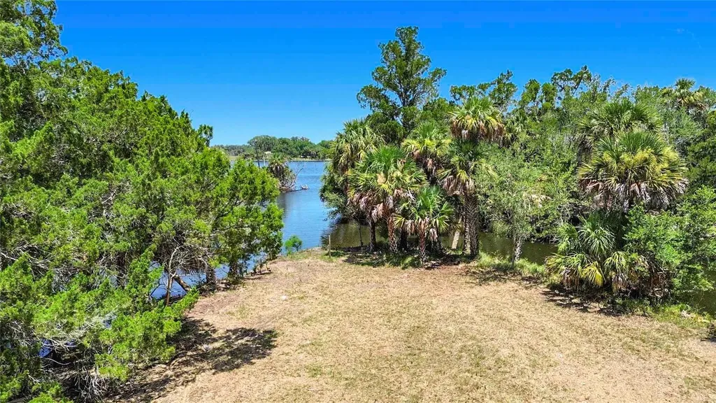11441 W Brown Pelican Path Crystal River FL 34429