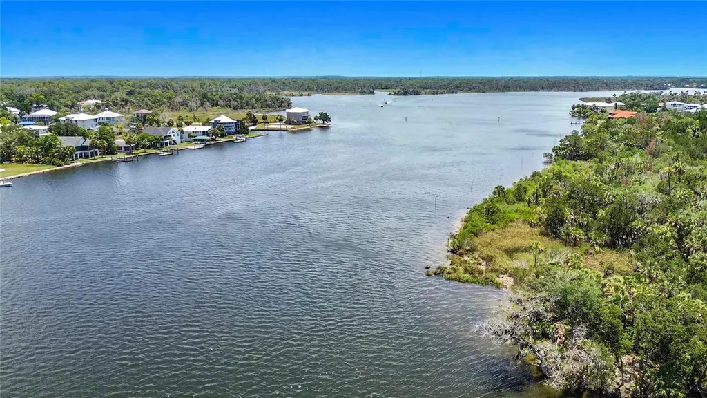 11441 W Brown Pelican Path Crystal River FL 34429