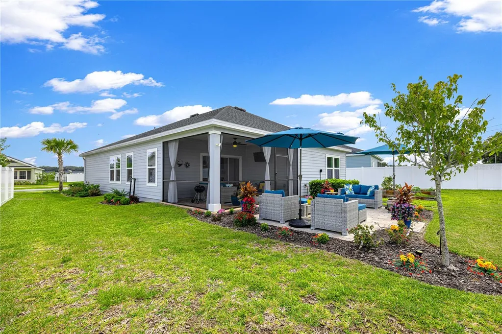 4417 NW 14th Loop Ocala FL 34482