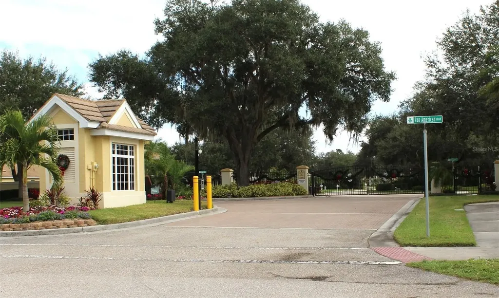 6139 Grand Cypress Boulevard North Port FL 34287