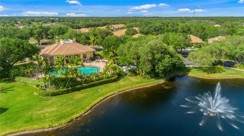 6139 Grand Cypress Boulevard North Port FL 34287