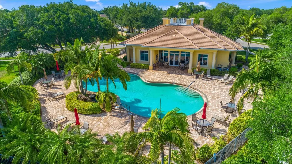 6139 Grand Cypress Boulevard North Port FL 34287