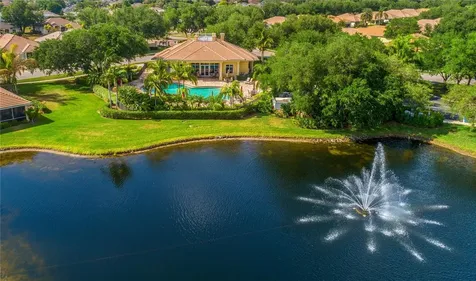 6139 Grand Cypress Boulevard North Port FL 34287