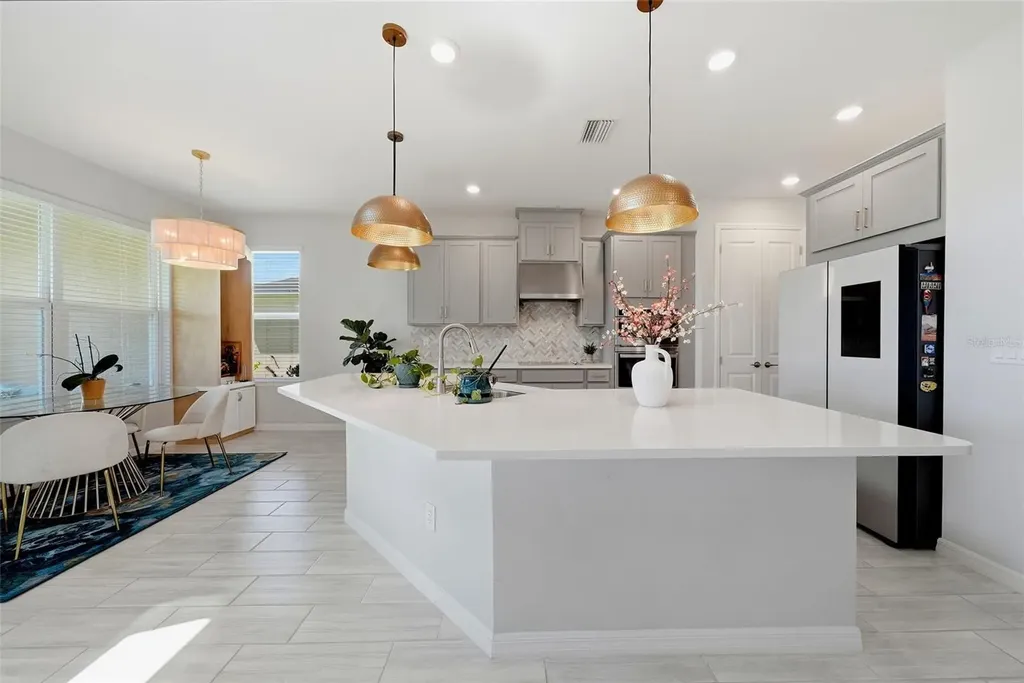 33773 Astoria Circle Wesley Chapel FL 33545