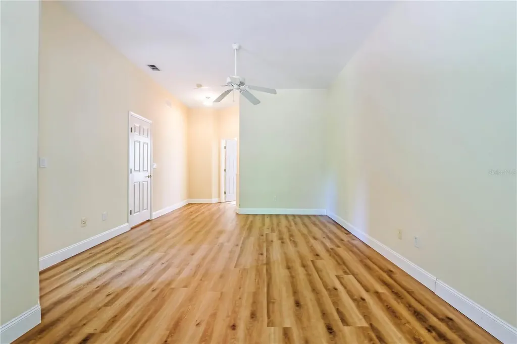 1085 Taylor Road E Deland FL 32724