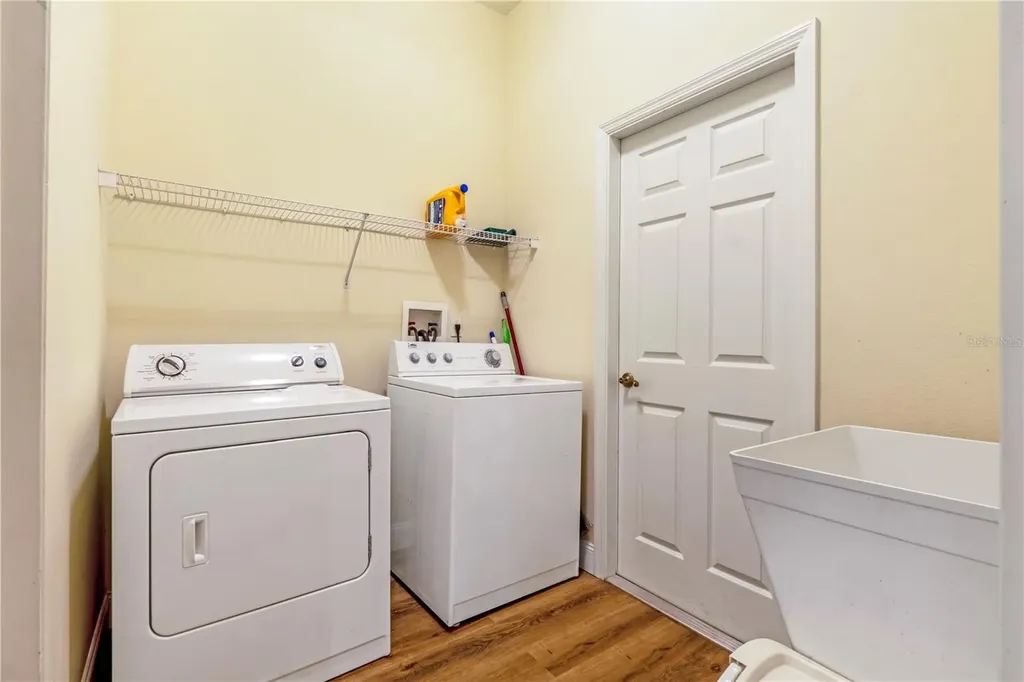 1085 Taylor Road E Deland FL 32724