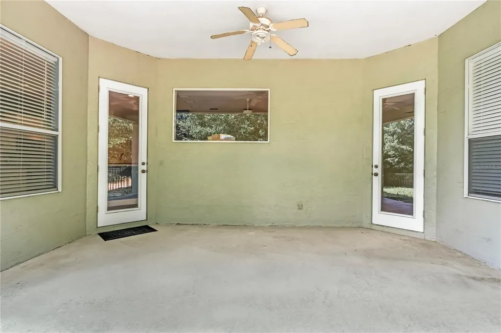 1085 Taylor Road E Deland FL 32724