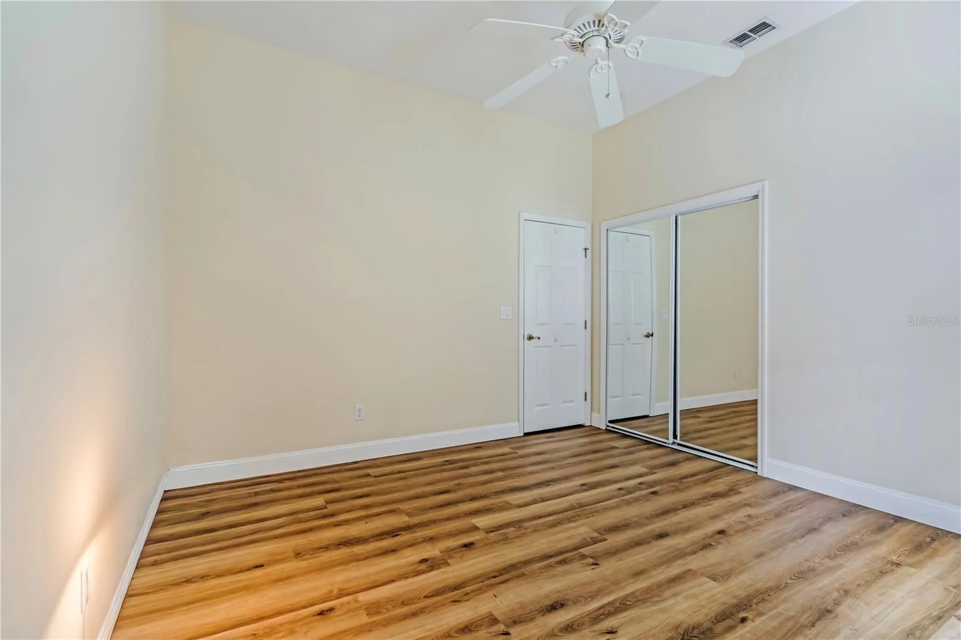 1085 Taylor Road E Deland FL 32724