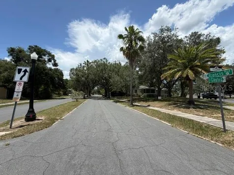 540 Francis Boulevard Lakeland FL 33801