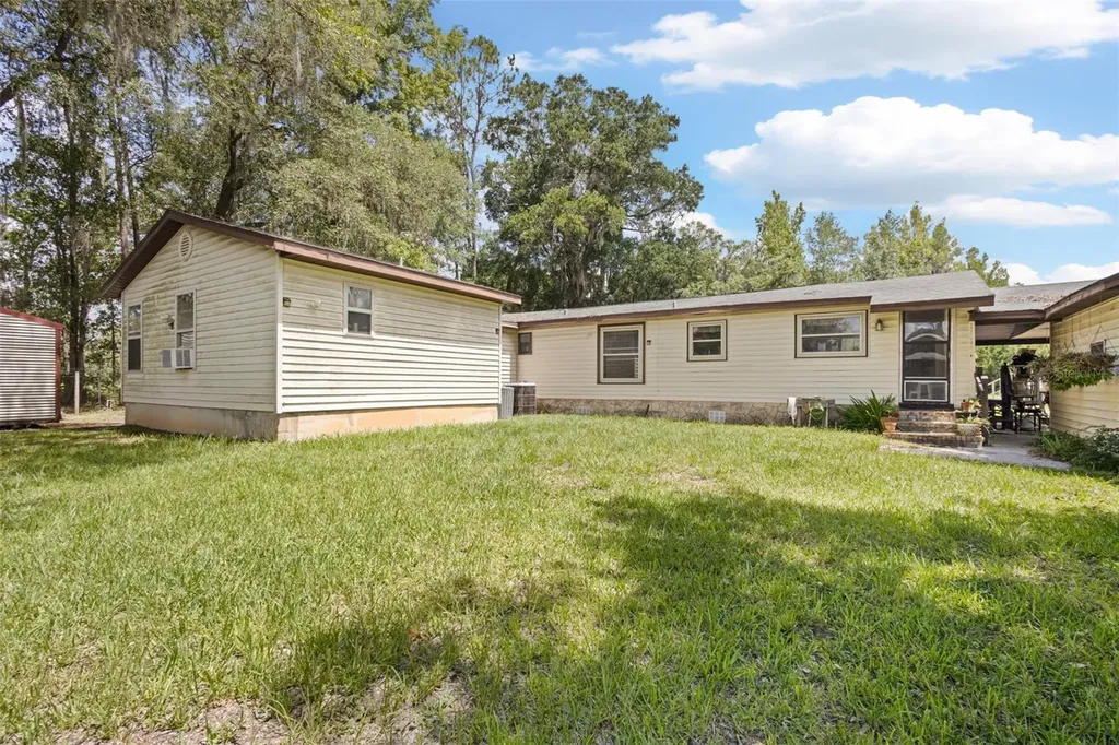 604 W Market Road Starke FL 32091