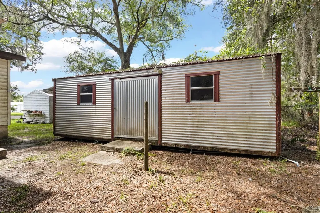 604 W Market Road Starke FL 32091