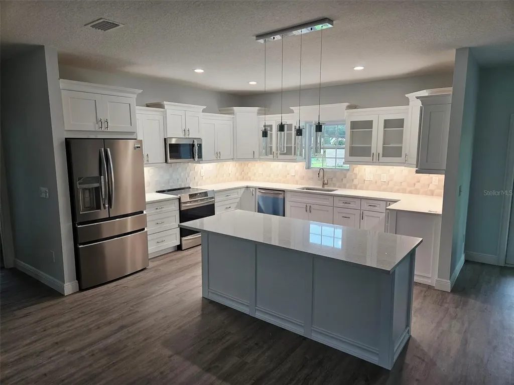 122 SW Scott Place Lake City FL 32024