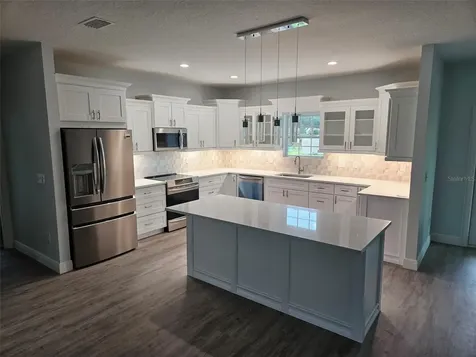 122 SW Scott Place Lake City FL 32024