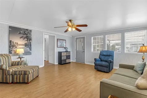 300 Sky Crest Loop Davenport FL 33837