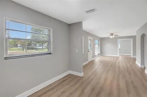 37743 Florida Avenue Dade City FL 33525