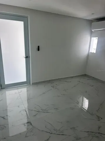 1607 Cobians Plaza, Ave Juan Ponce De León Santurce PR 00909