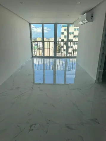 1607 Cobians Plaza, Ave Juan Ponce De León Santurce PR 00909