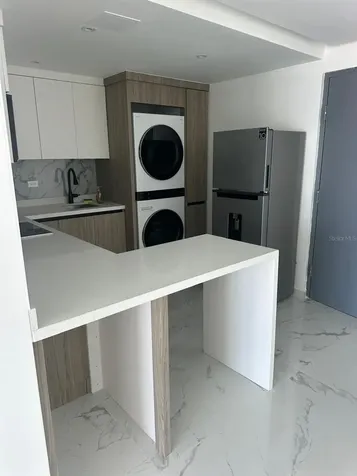 1607 Cobians Plaza, Ave Juan Ponce De León Santurce PR 00909