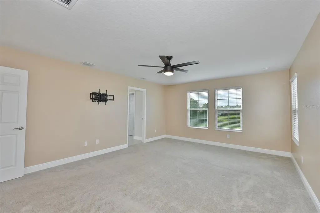14661 Horse Trot Road Lithia FL 33547