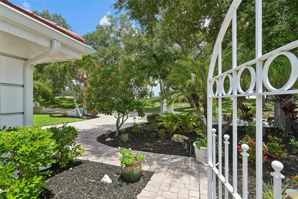 404 Cardiff Road Venice FL 34293
