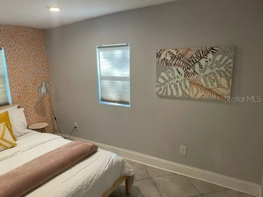 2765 61st Avenue N St Petersburg FL 33714