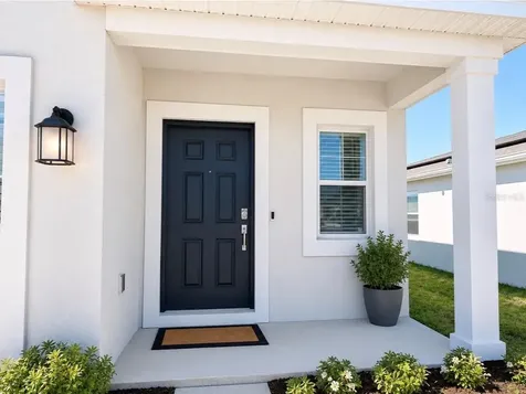 924 Serchio Street Haines City FL 33844