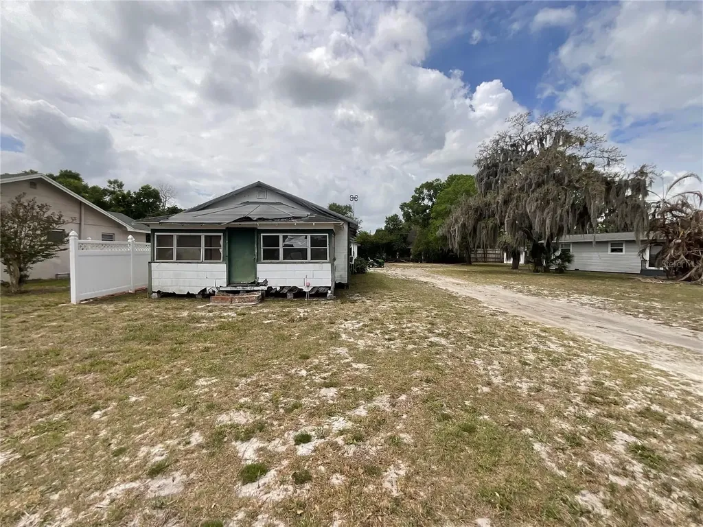 109 Palencia Road Auburndale FL 33823