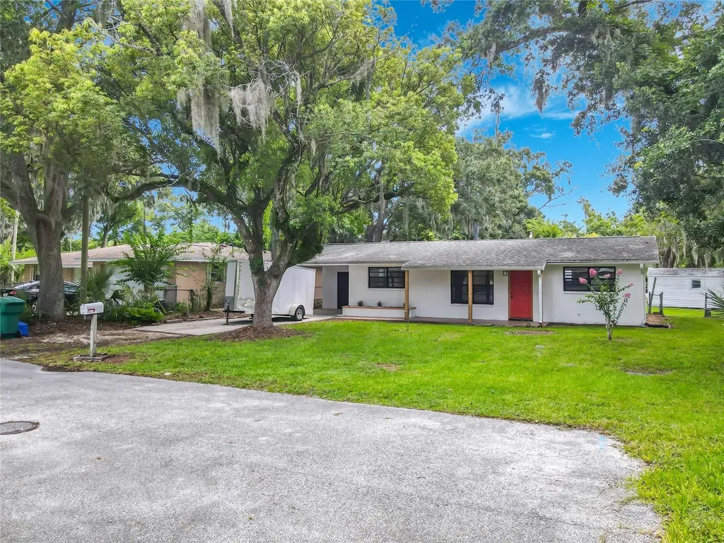 702 Avenue A Daytona Beach FL 32117