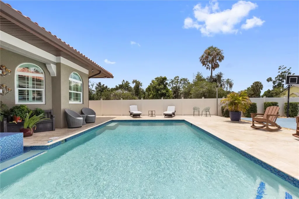 2101 W Bearss Avenue Tampa FL 33618