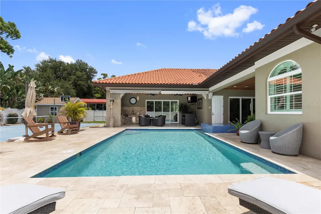 2101 W Bearss Avenue Tampa FL 33618