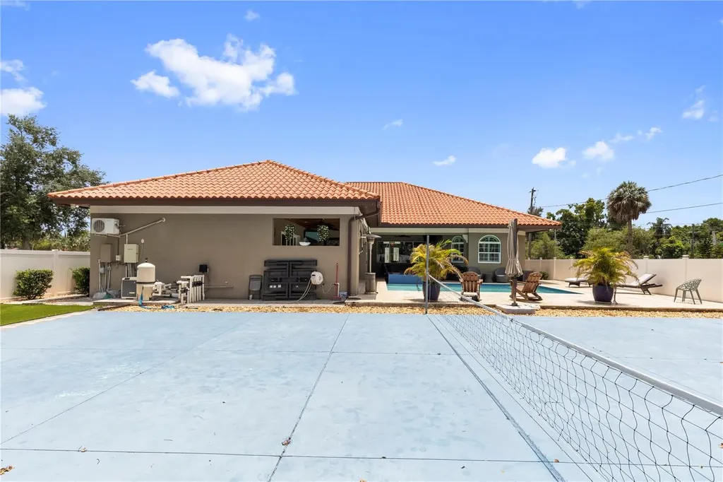 2101 W Bearss Avenue Tampa FL 33618