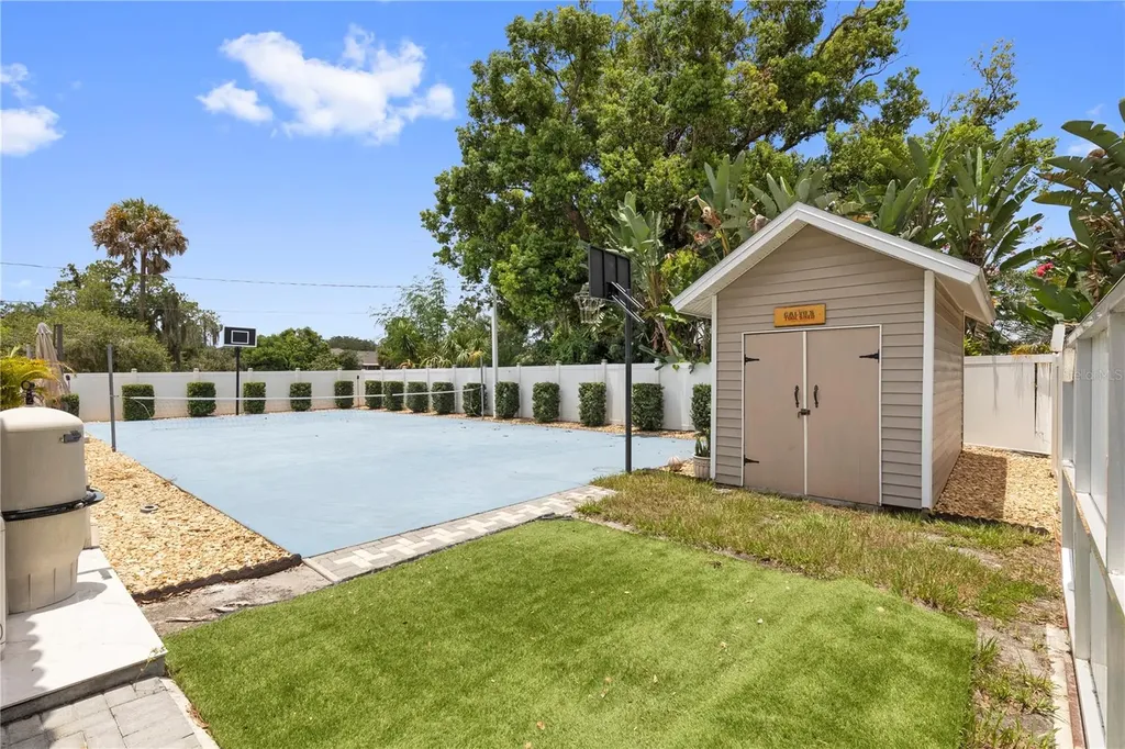2101 W Bearss Avenue Tampa FL 33618