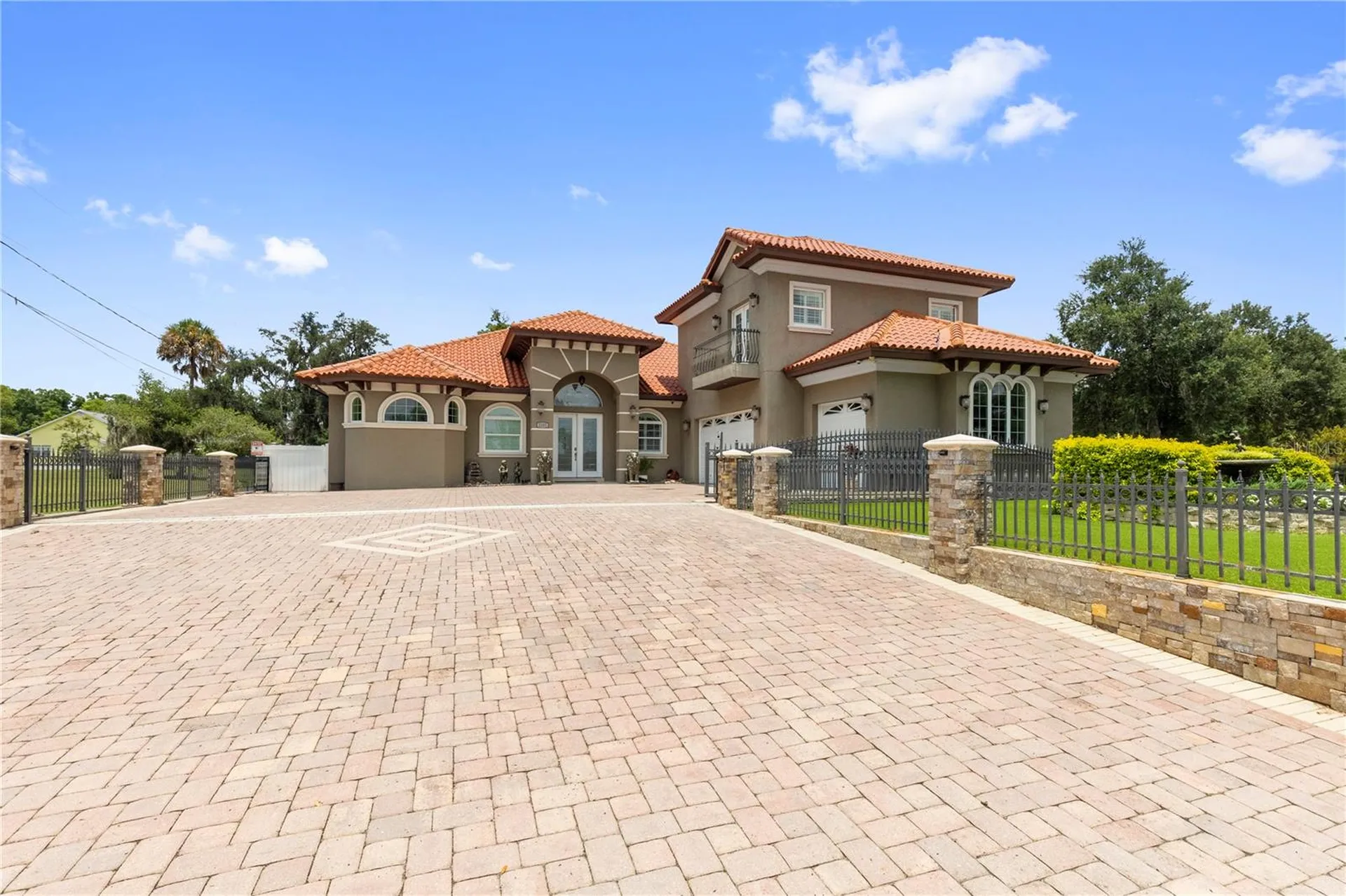 2101 W Bearss Avenue Tampa FL 33618