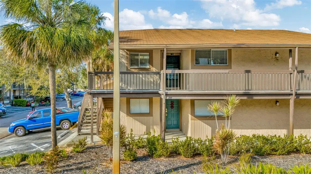 6320 Newtown Circle Tampa FL 33615
