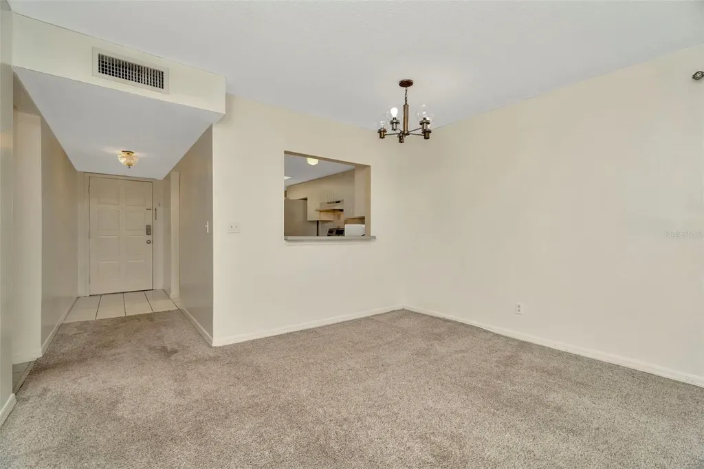 6320 Newtown Circle Tampa FL 33615