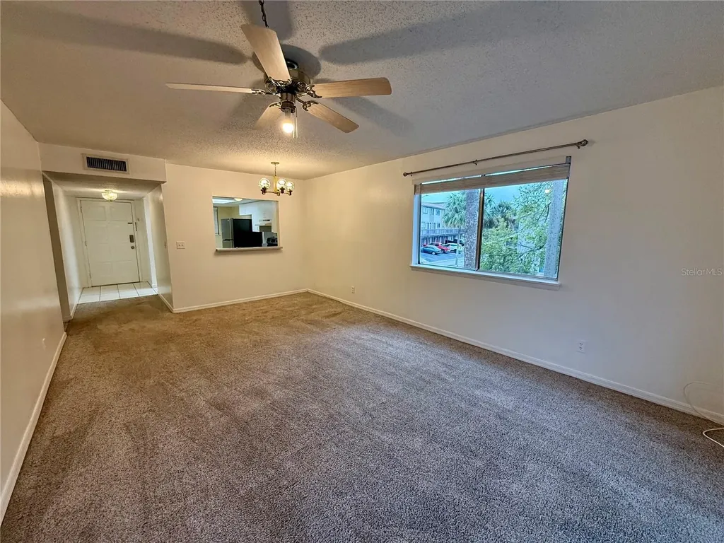 6320 Newtown Circle Tampa FL 33615