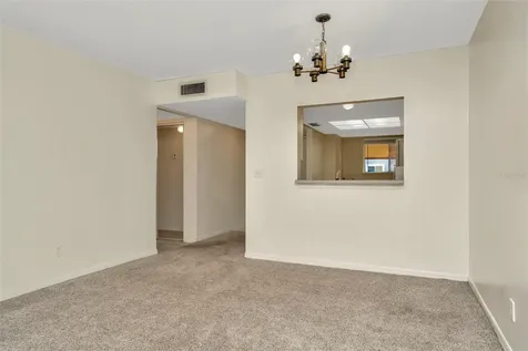 6320 Newtown Circle Tampa FL 33615