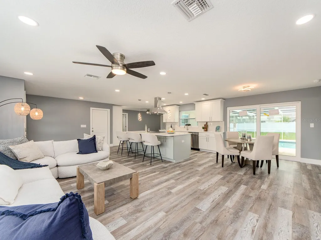 201 Harbor Bluff Drive Largo FL 33770