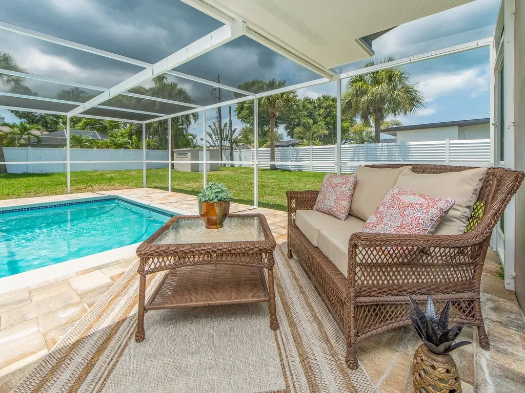201 Harbor Bluff Drive Largo FL 33770
