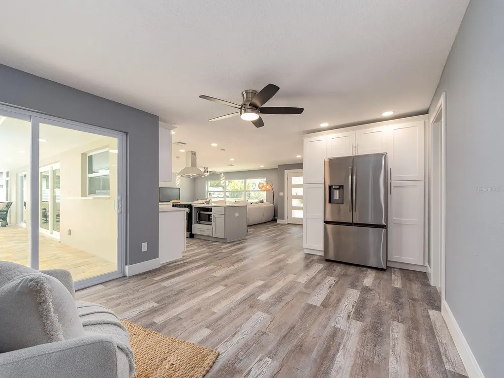 201 Harbor Bluff Drive Largo FL 33770