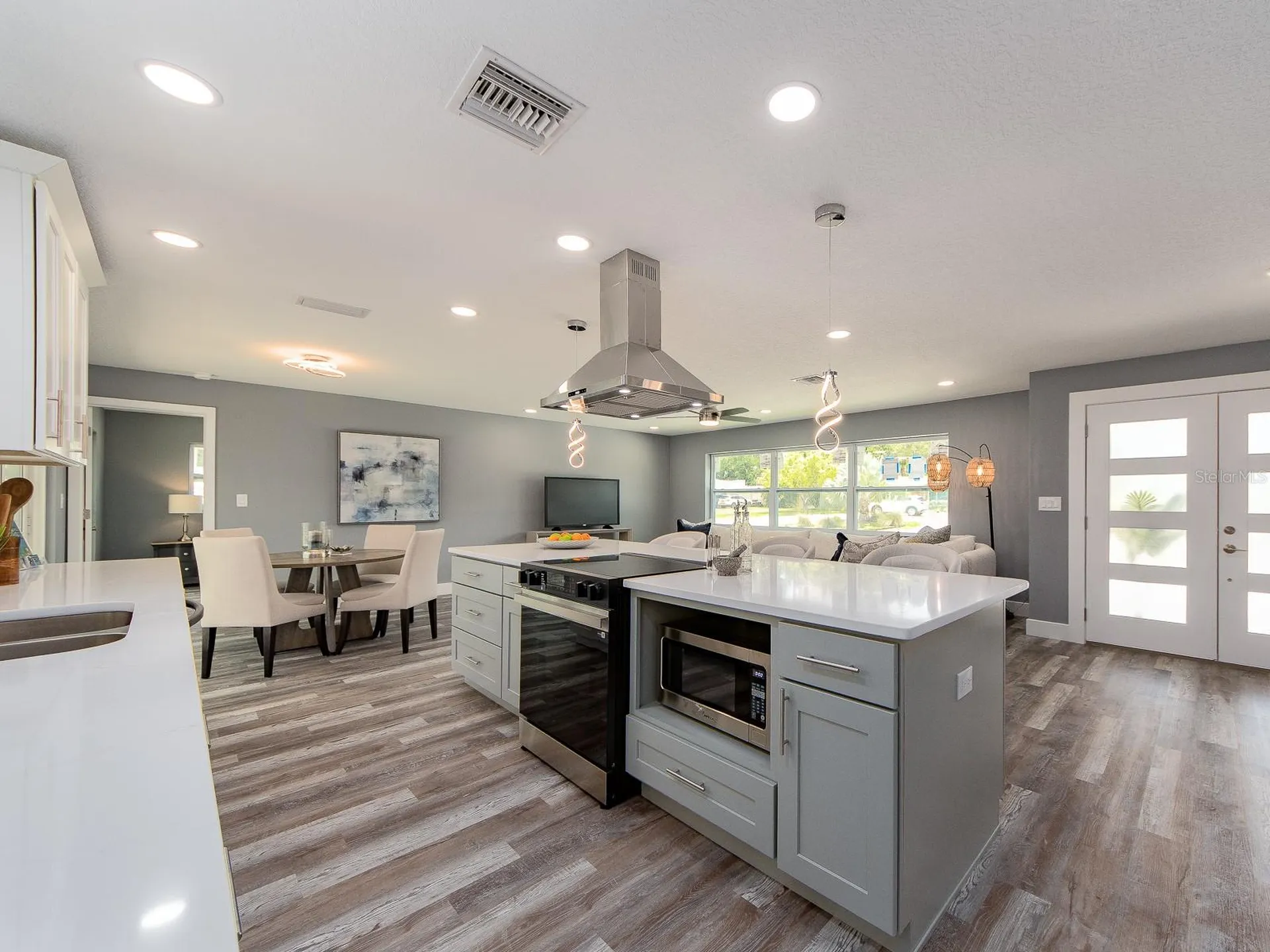 201 Harbor Bluff Drive Largo FL 33770